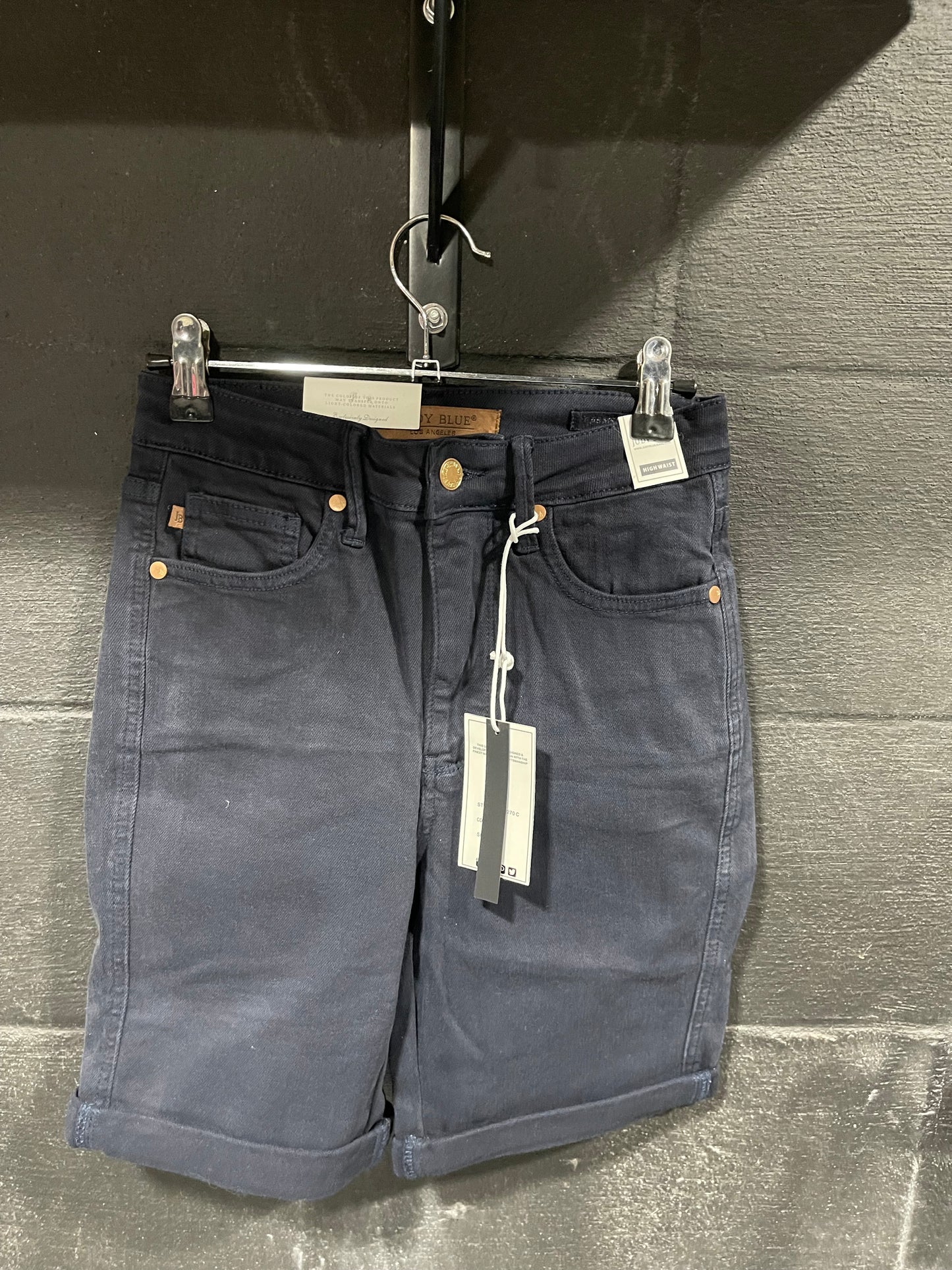 Pulled Judy Blue shorts