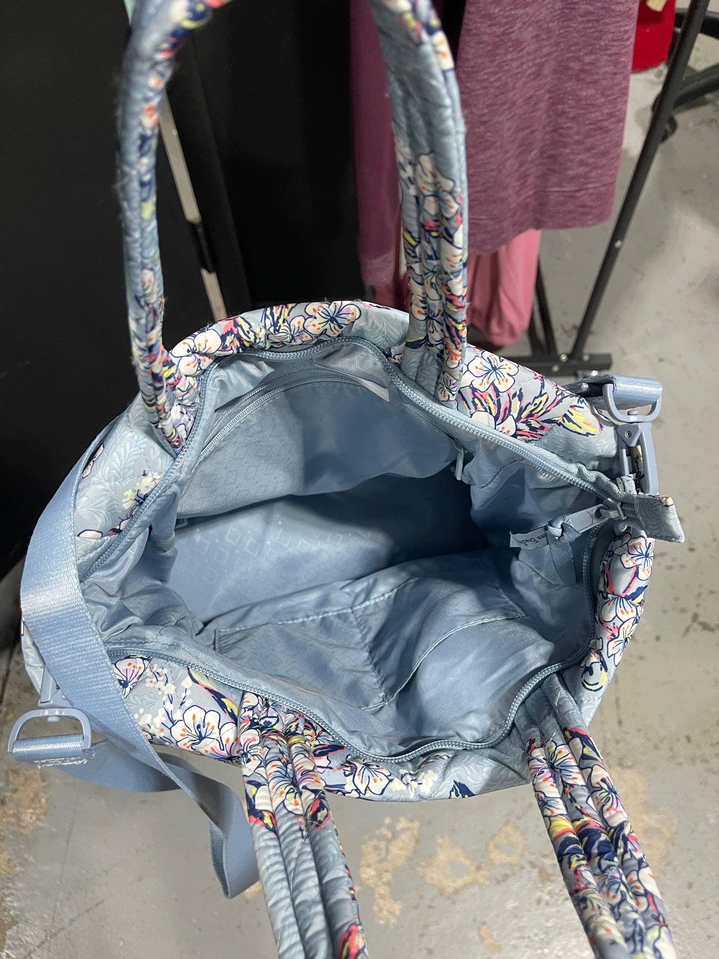 Vera Bradley puffer bag
