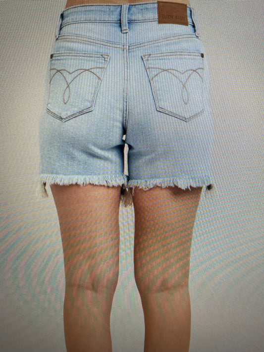 Judy Blue Light wash Dad shorts