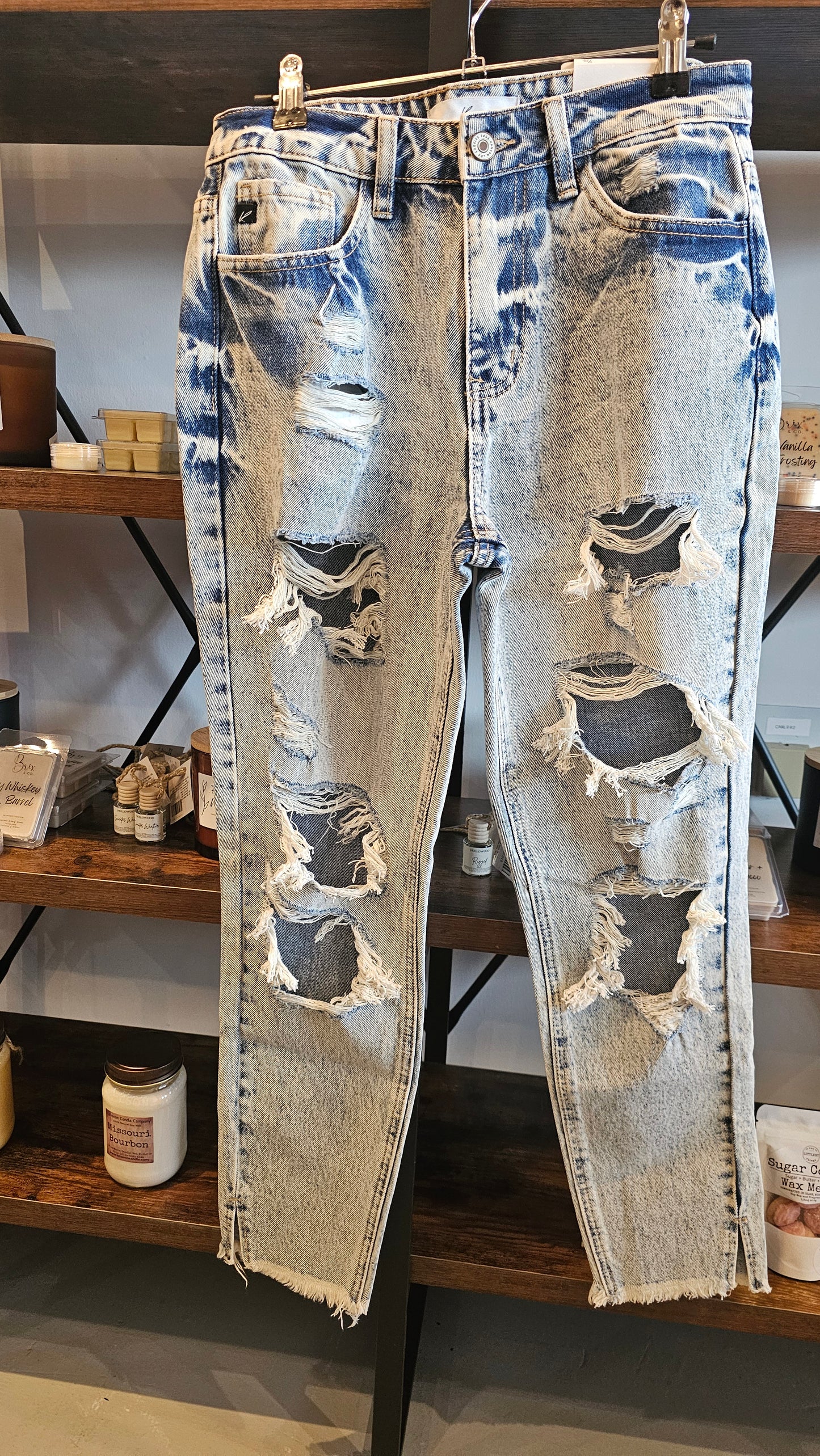 Amy KanCan Jeans